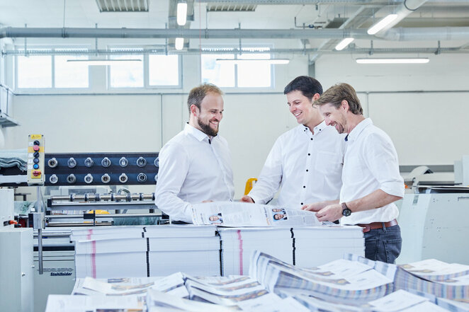 Samson Druck Team Druckproduktion Papier Besprechung Qualität